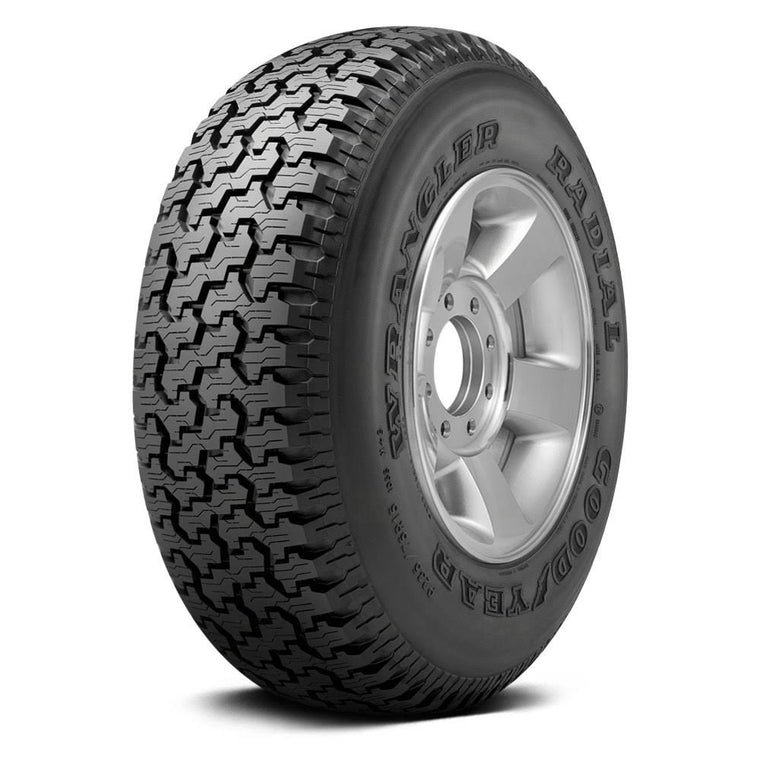 Goodyear Wrangler Radial Tire, P235/75R15