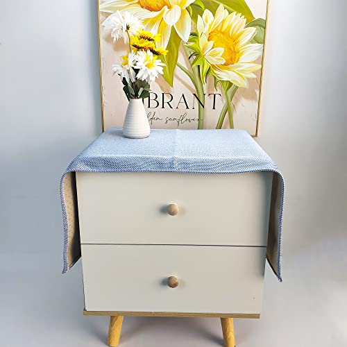 Gold Tech-Cloth Mesh Table Runner, 15.7 x 35.4 Inch Nightstand and End Table Cover with a Modern Shine