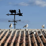 Retro Farmer-Shaped Metal Wind Vane with Roof Mount, Garden and Farmyard Weather Direction Indicator